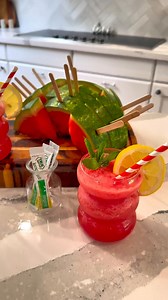 🍉 2 ingredient WATERMELON SLUSHY!! 👇 Full recipe 👇 This makes 1 slushy (you can adjust per serving) Ingredients 🍉 1 packet True Lemon Lemonade 🍉 2 c frozen watermelon *** 1 c water 1. Cube up about 1/4 of a regular sized watermelon and spread out on a cookie sheet. Freeze for about 2-3 hours. 2. Mix 1 cup of water with 1 packet of @truelemon lemonade and stir. 3. Add in 2 cups of frozen watermelon and blend. 🙌 That’s it! It’s ready to serve and enjoy. You can also garnish with lemon and mi