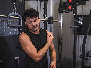 Torn rotator cuff symptoms, causes and how to know if you need surgery | Cultivating Health