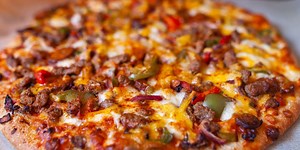 I Asked 4 Chefs How They Cook Frozen Pizza and I'll Never Make It the Same Way Again