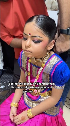 Bhartnatyam dance makeup and Hairstyle #clasicaldance #makeup #hairdo