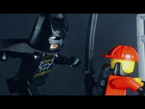 BATMAN'S BUILDING BRAWL