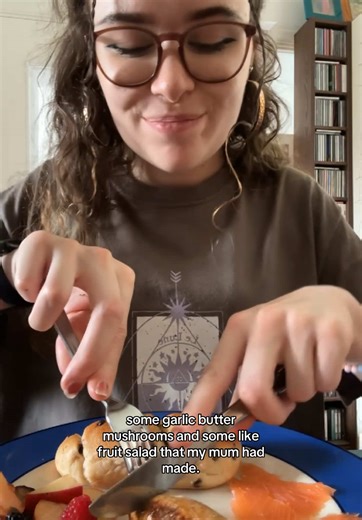 Buffet Fun: Enjoying Freedom in Family Dining