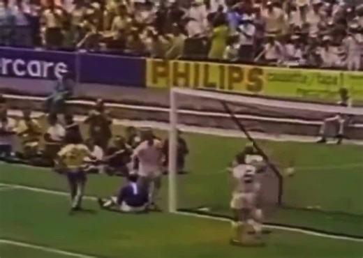 June, 1970! One of the iconic moments in sporting history! The pass…Carlos Alberto The cross..Jairzinho The header..Pele The save..Gordon Banks The commentary..David Coleman 32 Seconds of wonderful memories! 😍 | Football: The Vintage Collection