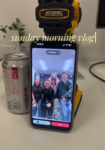 clearly our dancing tik toks need more improvement but we’re dancing out of pure joy!! happy Sunday yall 💖 #churchtiktok #christianity #christiantok #church #sunday