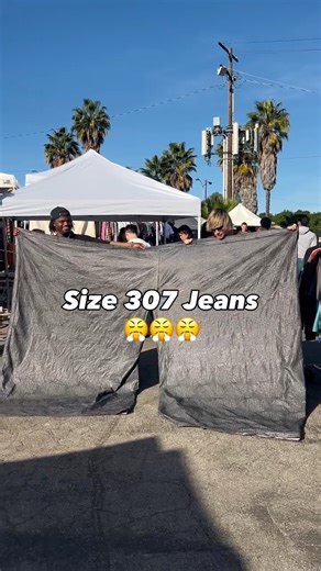 Mitchell Busk on Instagram: "Size 307 Jeans 😤👖 send this to someone who’d wear these 👀 @angelgentle - the baggier the swaggier ™️ #baggypants #baggyjeans #baggyclothes #grwm #thriftingfinds"