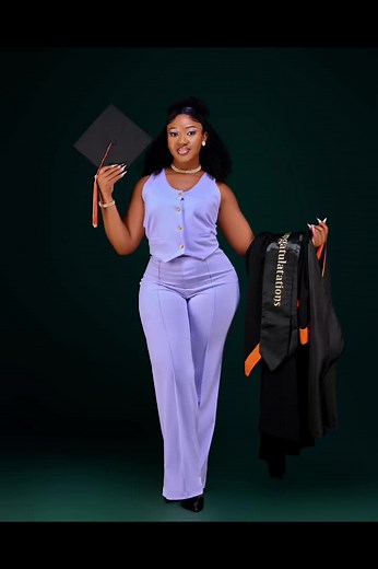 Creative Graduation Photoshoot Ideas for Class of 2025