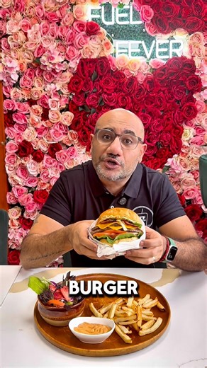 When the bite actually has real ingredients 💯💯 #fuelfever #realingredients #betterburger #onebite