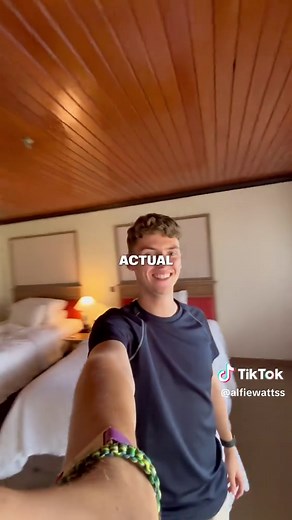 #AD #HotelsDotComPartner | This is THE travel hack that you need to know when booking your next hotel stay! @hotelsdotcom have just made it SUPER EASY for you to travel smarter! Every time you book 10 nights with Hotels.com, you’ll get £100 in Hotels.comcash for you to spend on another stay! I spent over half the year last year in hotels all across the world and using hotels.com has made my life so much more straightforward. So start earning today on the hotels.com website by booking your next s