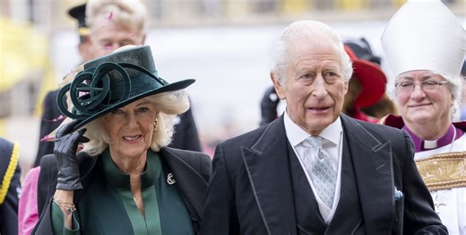 Charles en Camilla begonnen het paasweekend met deze koninklijke traditie, ondanks gezondheidsproblemen