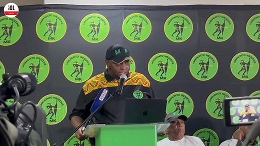 The inaugural lecture aimed at challenging the narrative that former president Jacob Zuma's tenure was marked by “wasted years” has been postponed to June 26 from the original April 12 date. uMkhonto weSizwe (MK) Secretary-General Floyd Shivambu made the announcement during a media briefing in Sandton, stating the party will defend Zuma's legacy. 🎥: Kamogelo Moichela / IOL Politics #JacobZuma #FloydShivambu #ZumaLecture #SApolitics #IOLPolitics | IOL News