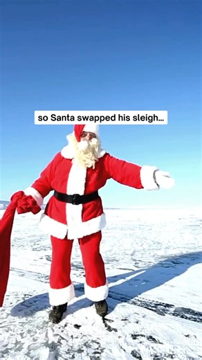 Santa's taking the scenic route this year!  Why not join him?  - [perth boat charter, party boat hire, swan river, rottnest island, carnac, luxury cruises, perth christmas] #perthboathire #perthboatcharters #swanriver #carnacisland #rottnestisland perthevents perthvenues perthboatparty | Exclusive Charters | Facebook