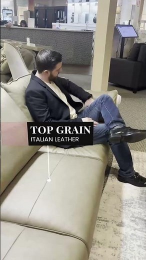 Klaussner Giada Leather Set – Italian Luxury & Timeless Comfort