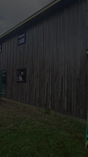 Modern Farmhouse Siding: Wood Grain Steel Boards