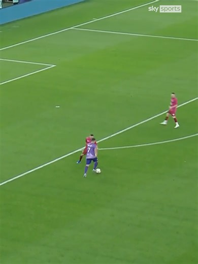 Liquid Football Skills from Eden Hazard and Marcelo