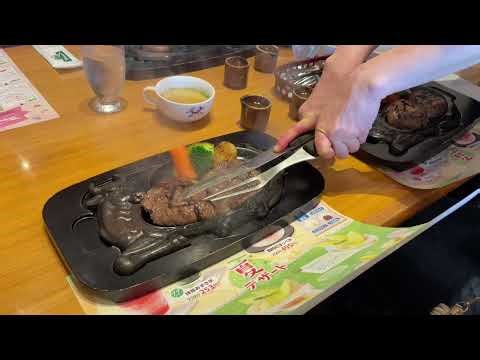 静岡名物さわやか！店員さんのライブパフォーマンスで楽しむ絶品ハンバーグ