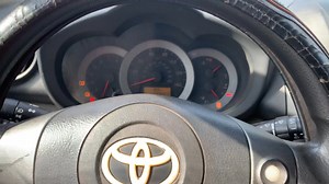 How to drive an automatic car tips and tricks | Abizi tv