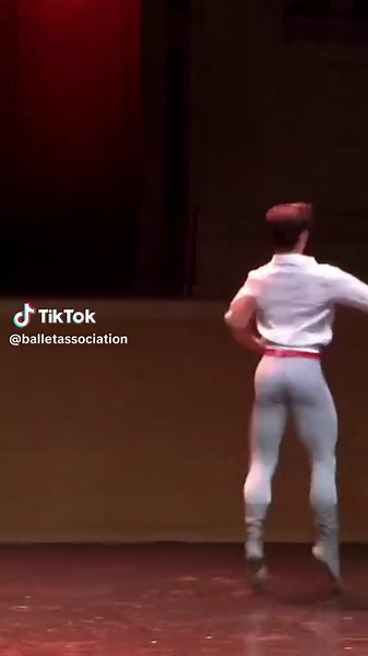 Antonio Casalinho and Iana Salenko's Captivating Ballet Dance