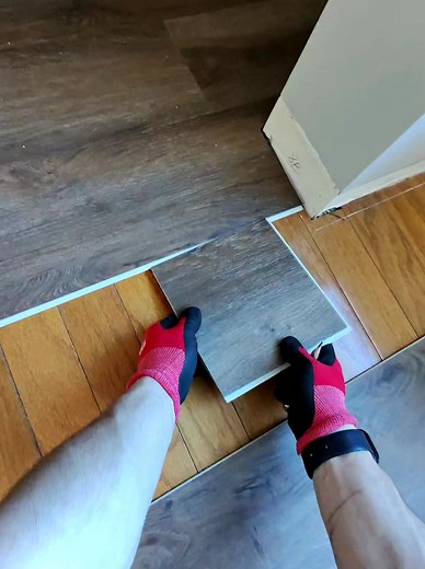 How to install vinyl #flooring #pov #vinyl #tips #renovation | Vinyl Flooring
