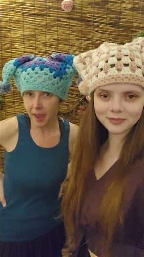 On my YouTube channel now, I love this jester hat,, make it now. #crochetpattern