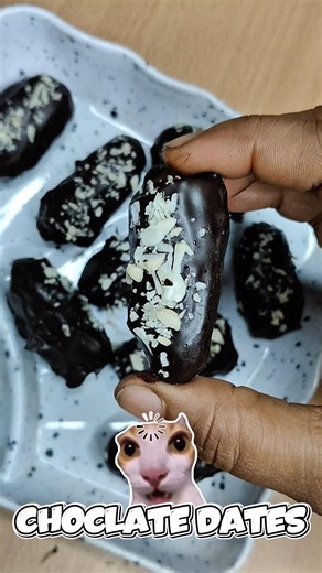 Better than a candy bar!🤤 Healthy Chocolate Dates #shorts