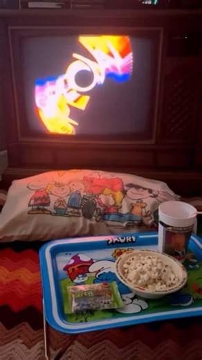 80s Deennice | POV: The CBS Special Presentation is on: It’s the Great Pumpkin, Charlie Brown! 🎃💫 Who else got super excited when this came on TV every... | Instagram