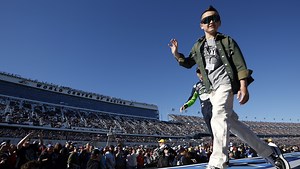 Brexton Busch scores first Tulsa Shootout win, Golden Driller