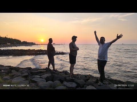 Indahnya Pantai Alam Indah - Tegal, Jawa Tengah