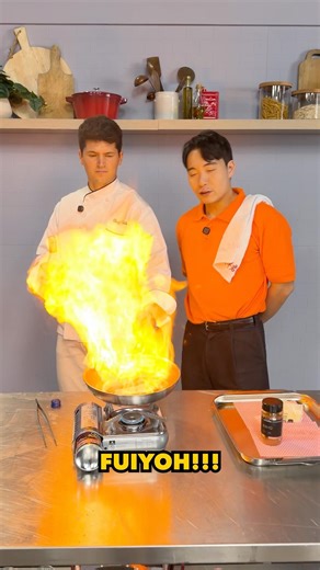 White people wok hei ‪@NickDiGiovanni‬