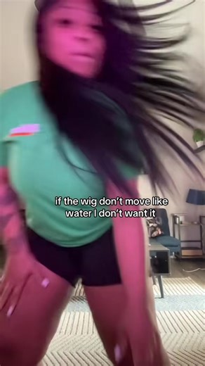 Eazy🅿️💰 (@essysofine)’s video of wig