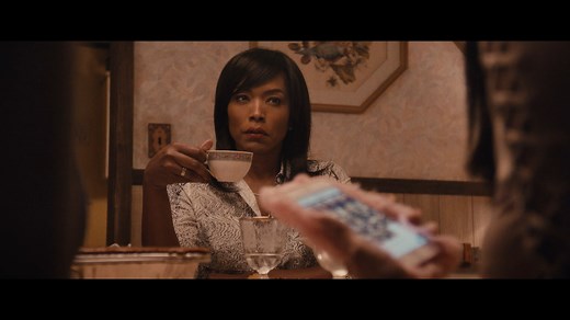 The Master of None Thanksgiving episode will forever be a classic. | Netflix