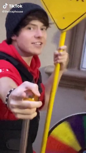 #10daysofdares Day 3: “sign spank” Comment dares and we might do them next!