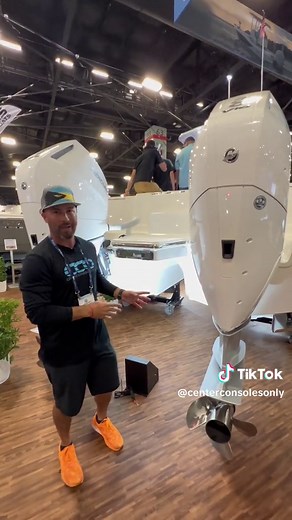 Caymas Boat 34 CT Overview and Features