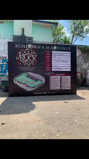 My raw footage of #jogjarockarta2023 🤘🏾😆🤘🏾Semua mantap!! Sayangnya waktu Overkill, sound nya agak kurang sip. Tapi tidak mengurangi performa Bobby Elsworth cs. Lengkingannya warbyasak memukau. Sepultura gimana? DOPE!!!! It’s a wrap. Derrick Green was a beast! Suaranya menggelegaaar! Rrrrraaaarrrggghhh!!! Intinya kane lop hebak! #sepultura #overkill sori yo aku males ngedit apik2, kebelet posting.😁