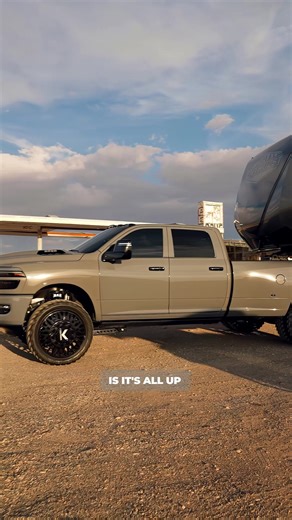 YOU can win this 1 of 1 setup. A custom-built, fully loaded, head-turning rig unlike anything else on the road: 🛻 2025 Ram 3500 6th Gen Cummins 🦖 45ft Keystone Raptor Toy Hauler 💰 $30,000 in Cash This one-of-one adventure setup is waiting on a winner and you have the chance to take it ALL home. 40X ENTRIES are Live for a Limited Time! 🎯 Lock in your shot now at ENTHUZST.com | Enthuzst