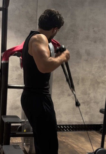 Séance bras musculation à la maison - entraînement efficace