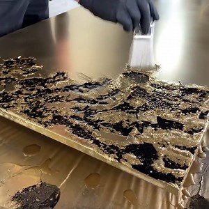 949K views · 2K reactions | Gold Leaf Technique On Epoxy Credit: Leggari Products | Street FX Motorsport & Graphics | Facebook