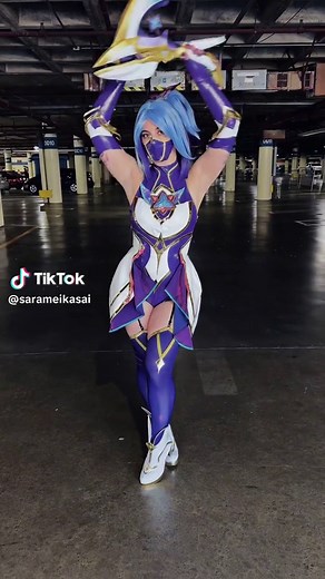 Star Guardian Akali Cosplay at Anime Expo