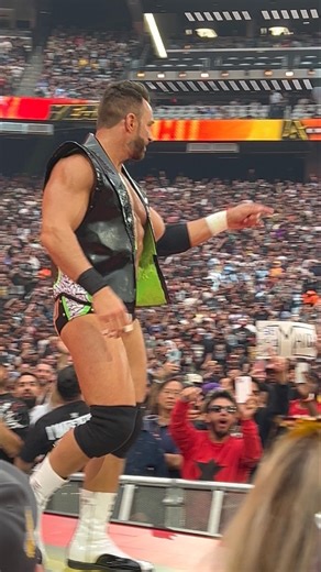 LA Knight’s WrestleMania 42 Entrance… YEAH! 🔥🗣️