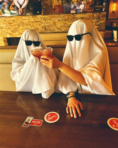 Smitty's Restaurant is ghost-approved 👻 Happy Halloween 🎃 #SmittysRestaurant #Halloween | Smitty's Meadowood - St. Vital