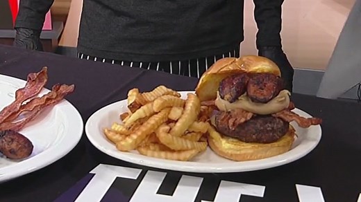 Atlanta's The Vortex pays tribute to Elvis