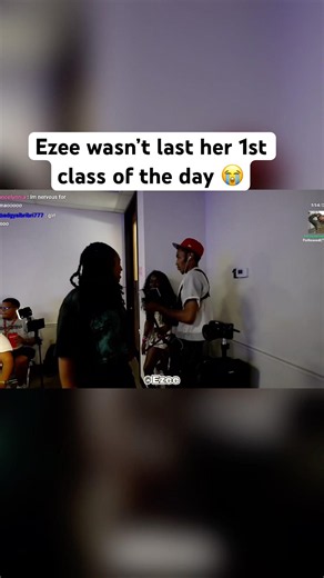 Ezee wasn’t late her 1st class of the day 😭#ezee #shorts #streameruniversity