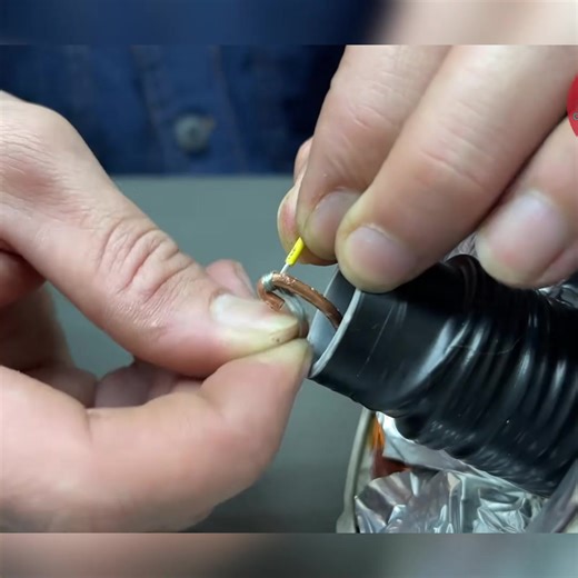 Don't_throw_away_your_old_TV!_Try_to_insert_copper_pipe_into_old | Part:2