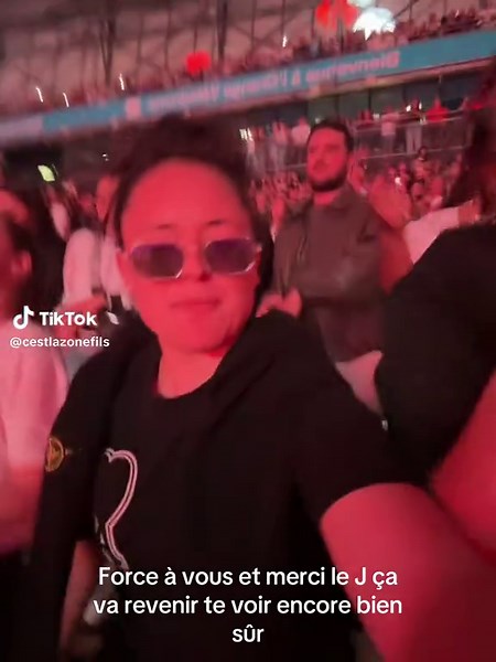 Guerre des places : le clash ultime avec Jul