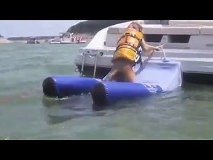 Lakehouse Lifestyle Floating Dog Ramp