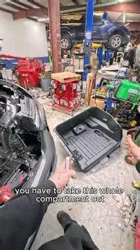 Diagnosing a “Service High Voltage System” fault on this 2026 Silverado EV #justwingingitgarage