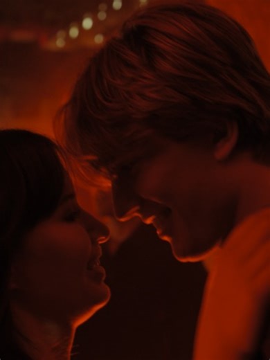 Netflix Canada on Instagram: "THIS SCENE ON LOOP Finding Her Edge is now playing!"