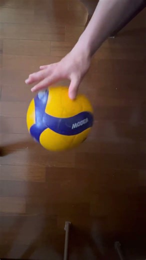 【バレーボーラー必見！？】オーバーのハンドリングがめっちゃ良くなる指ドリブル#ハンドリング #オーバー #鈴木美煌 #バレーボール #男子バレー