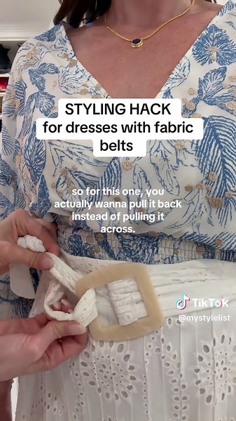 How to tie a fabric belt properly. Pull the fabric back (not across), then under - over - through the hole. Adjust as needed. #howtostyle #belthack #howtowear #belt #hacks