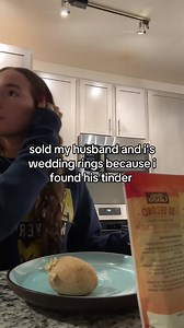Sold Wedding Rings After Finding Husband's Tinder
