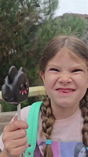 My Daughter Ate Mickey Mouse at Disneyland